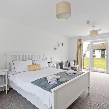 Number 5 - Lytton Tree Lodge, Reydon, Southwold Zewnętrze zdjęcie